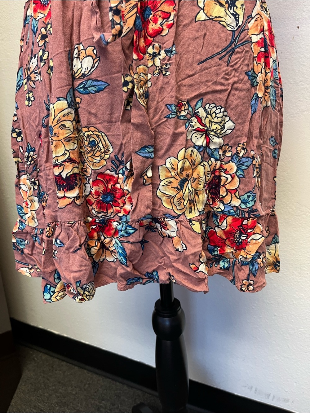 Flying Tomato Dusty Rose Floral Wrap Mini Dress - Picture 10 of 12